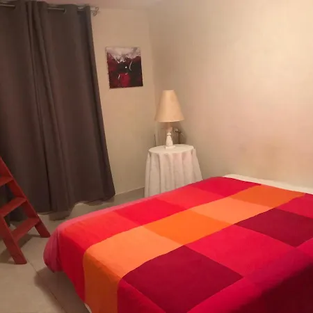 Les Campanieres Apartment